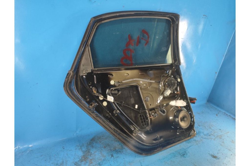 561 833 055 C | Drzwi tyl. lew. VOLKSWAGEN PASSAT B8 14- (357930) - Zdjęcie 7