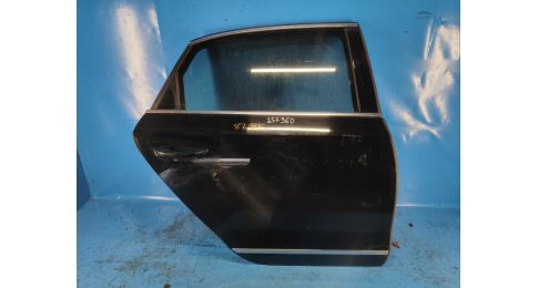 Drzwi tyl. praw. VOLKSWAGEN PASSAT B8 14-