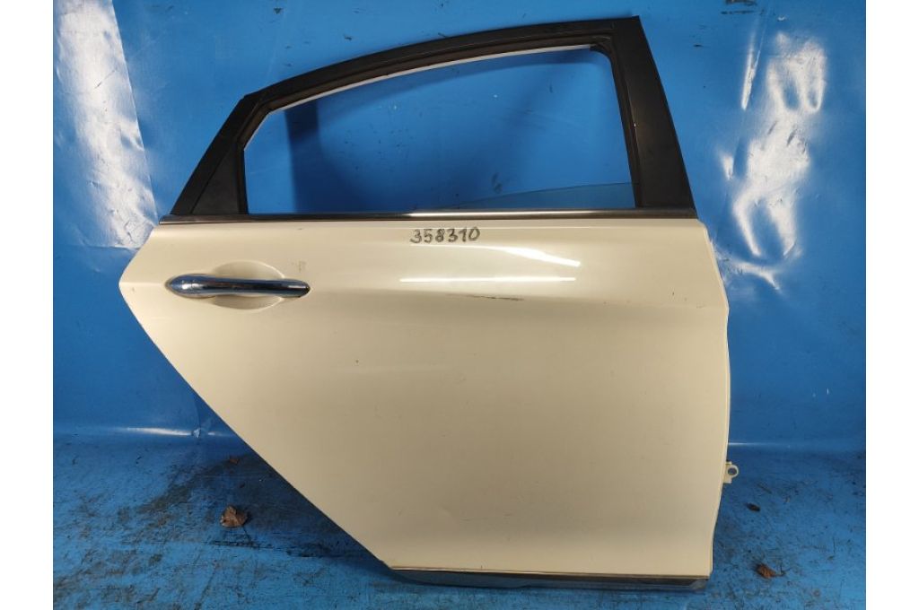 77004-4R000 | Drzwi tyl. praw. HYUNDAI SONATA YF 10-14 (358310)