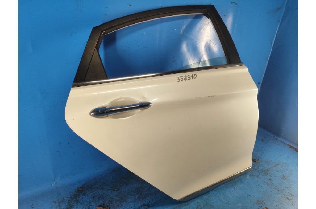 77004-4R000 | Drzwi tyl. praw. HYUNDAI SONATA YF 10-14 (358310) - Zdjęcie 3