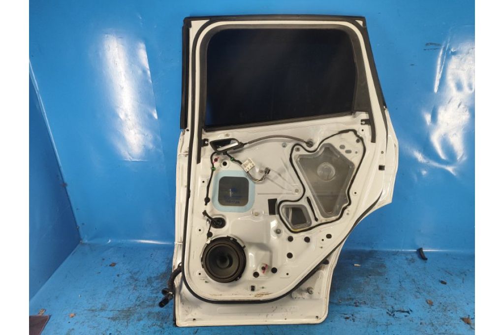 CJ5Z-7824630-A | Drzwi tyl. praw. FORD ESCAPE 12-19 (358368) - Zdjęcie 6