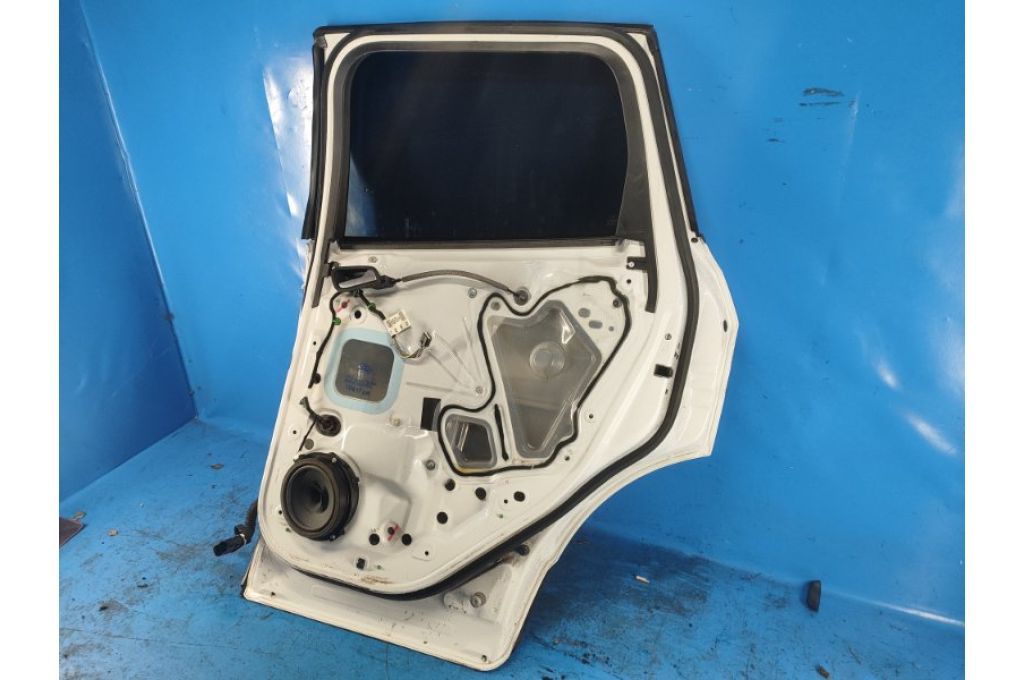 CJ5Z-7824630-A | Drzwi tyl. praw. FORD ESCAPE 12-19 (358368) - Zdjęcie 7