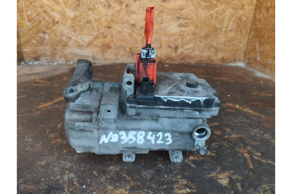 88370-75010 | Kompresor klimatyzacji LEXUS HS250H (ANF10) 09-12 (358423)