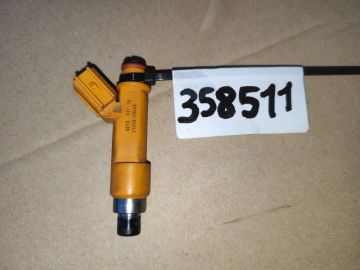 Wtryskiwacz paliwa LEXUS HS250H (ANF10) 09-12