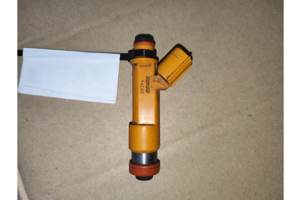 23250-28060 | Wtryskiwacz paliwa LEXUS HS250H (ANF10) 09-12 (358513) - Zdjęcie 2