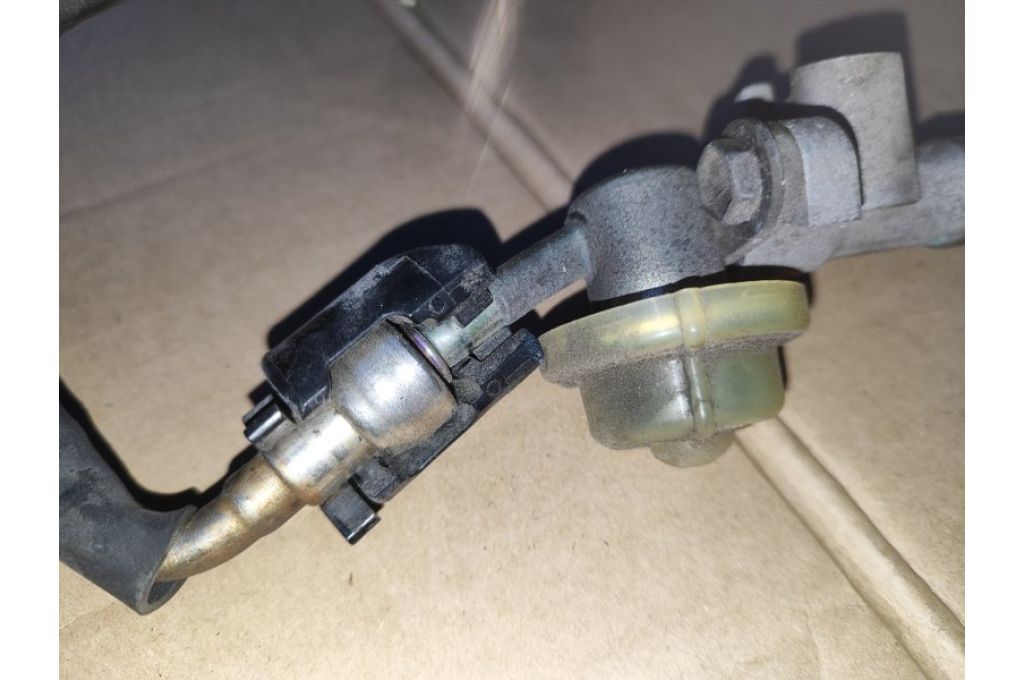 23814-28031 | Szyna paliwowa LEXUS HS250H (ANF10) 09-12 (358514) - Zdjęcie 5