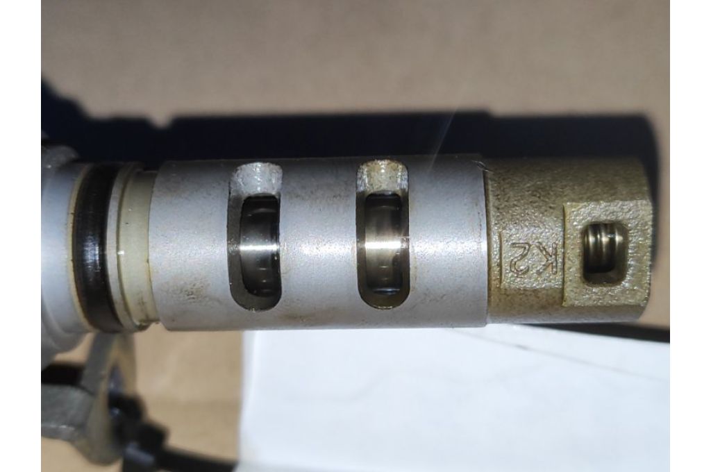 15330-28020 | zawór zmiennych faz rozrządu LEXUS HS250H (ANF10) 09-12 (358515) - Zdjęcie 6