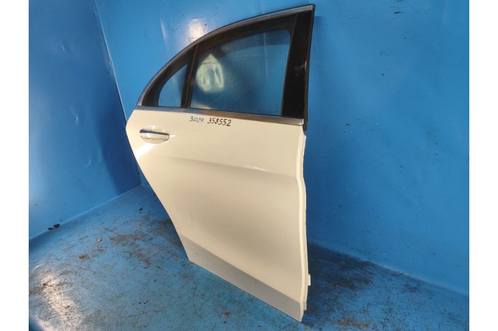 A 205 730 0205 | Drzwi tyl. praw. MERCEDES C-CLASS W205 16-21 (358552) - Zdjęcie 2