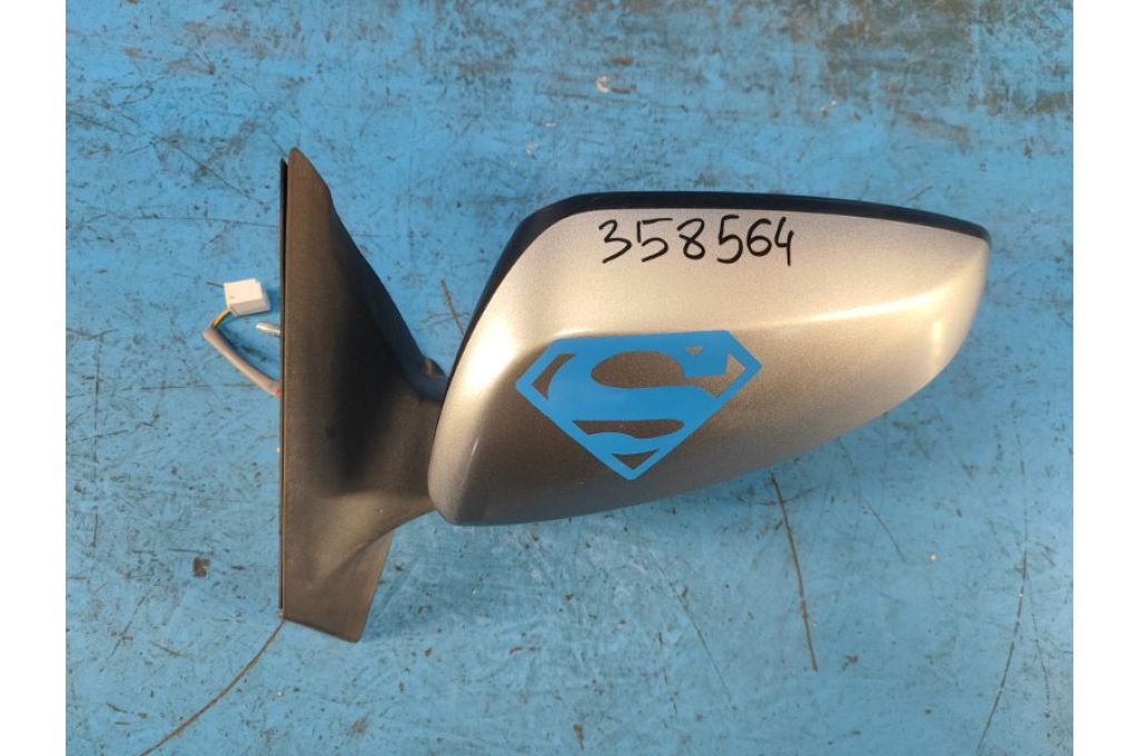 84702-57L20-ZNC | Lusterko lew. SUZUKI KIZASHI 09-14 (358564) - Zdjęcie 3