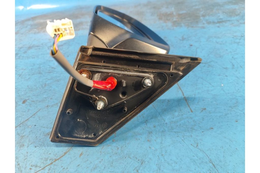 84702-57L20-ZNC | Lusterko lew. SUZUKI KIZASHI 09-14 (358564) - Zdjęcie 5