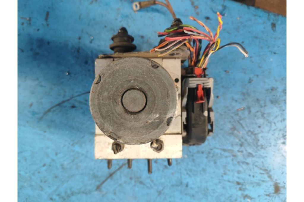 8R0907379C | Moduł ABS AUDI Q5 08-16 (358951) - Zdjęcie 5