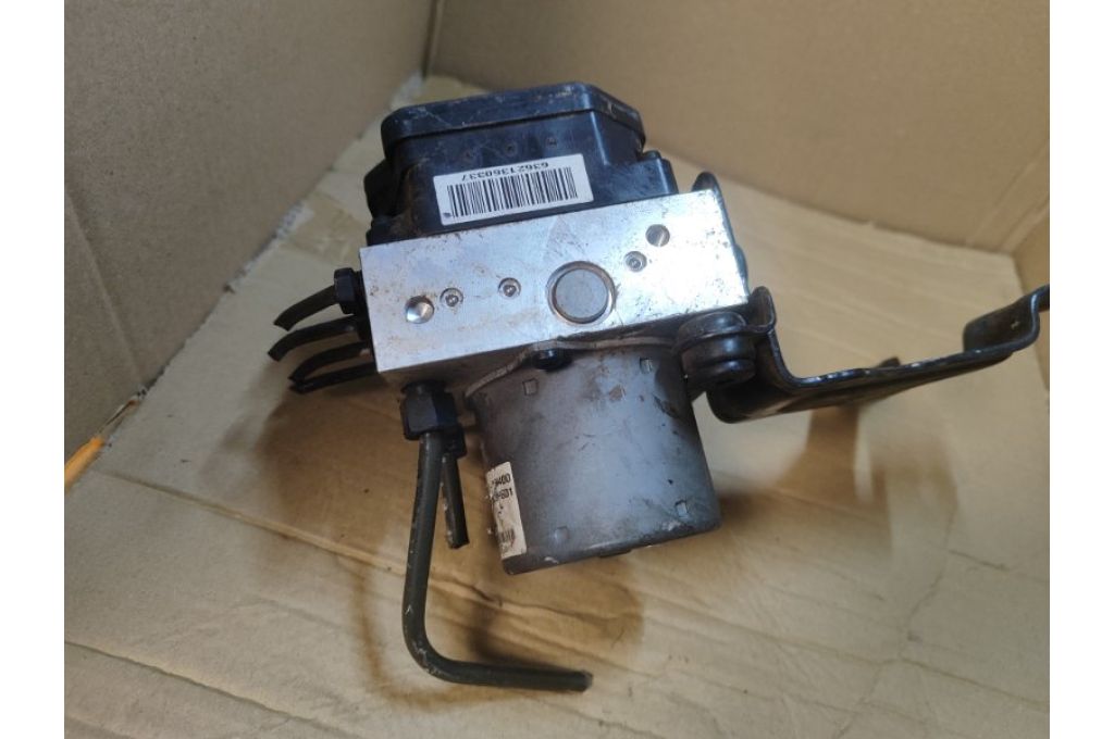 589201R400 | Moduł ABS HYUNDAI ACCENT RB 10- (358957) - Zdjęcie 4