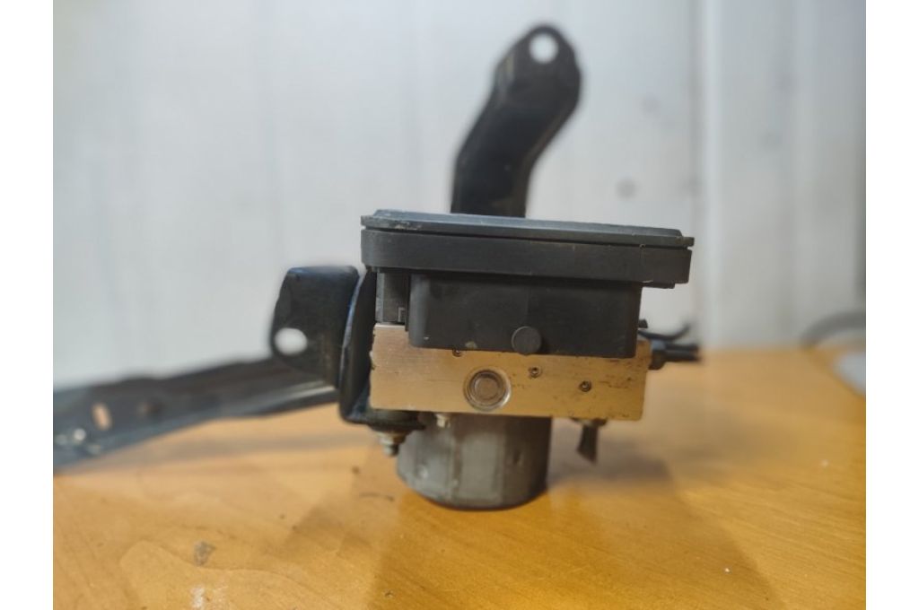 27596FJ240 | Moduł ABS SUBARU CROSSTREK 12-17 (358996) - Zdjęcie 3