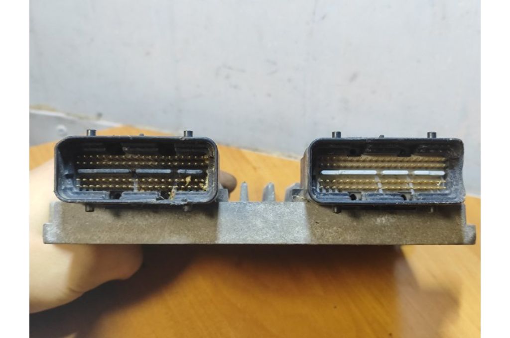 39110-3C560 | Moduł sterowania silnikiem HYUNDAI SANTA FE (CM) 05-12 (359020) - Zdjęcie 3