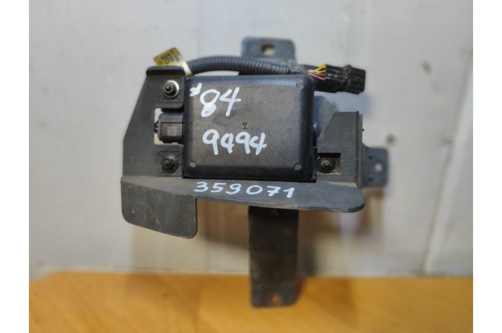 95811F2001 | Czujnik martwego pola lew. HYUNDAI ELANTRA AD 16- (359071)