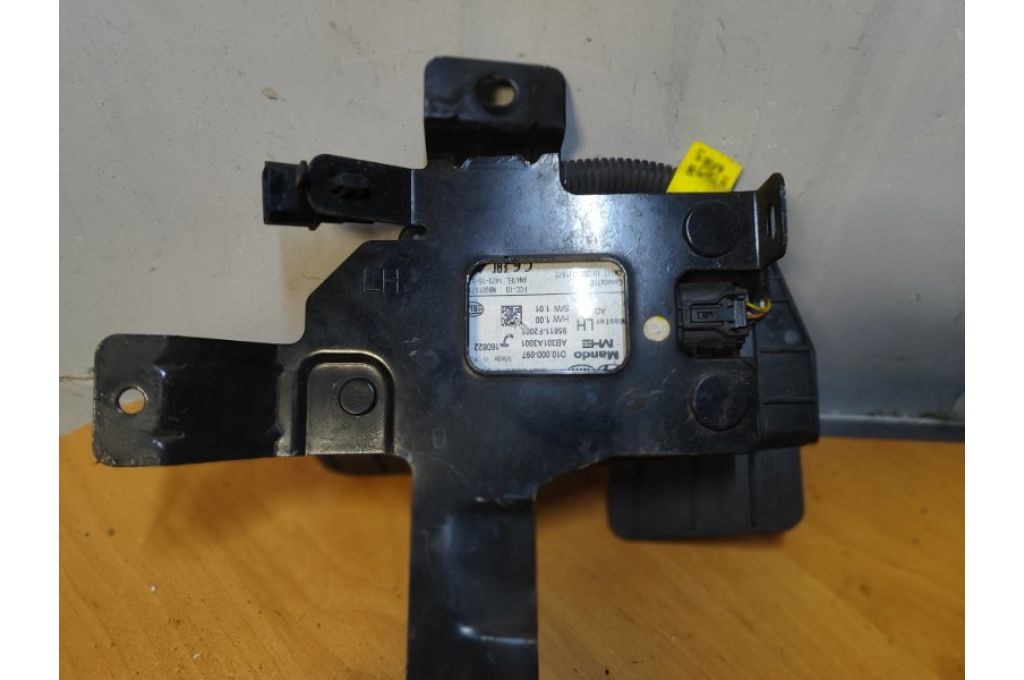 95811F2001 | Czujnik martwego pola lew. HYUNDAI ELANTRA AD 16- (359071) - Zdjęcie 2