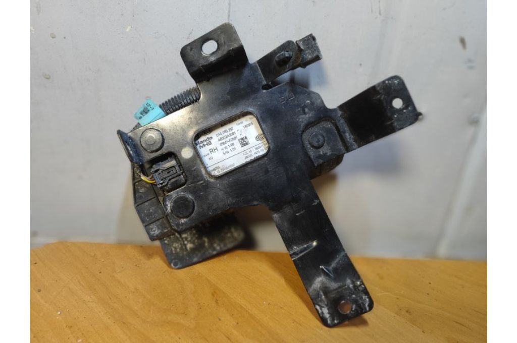 95821F2001 | Czujnik martwego pola praw. HYUNDAI ELANTRA AD 16- (359073) - Zdjęcie 2