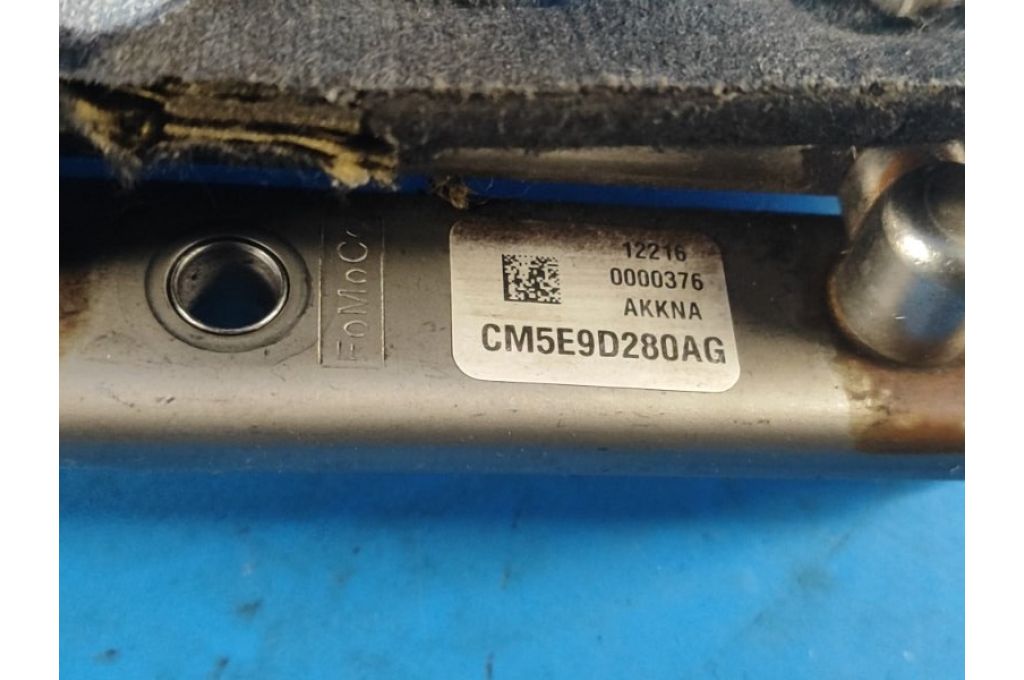 CP9Z9D280B | Szyna paliwowa FORD FOCUS 10-18 (359821) - Zdjęcie 4