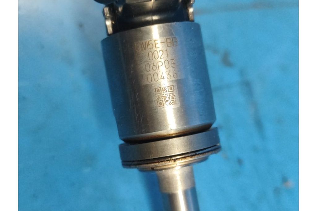 CP9Z-9F593-B | Wtryskiwacz paliwa FORD FOCUS 10-18 (359822) - Zdjęcie 5