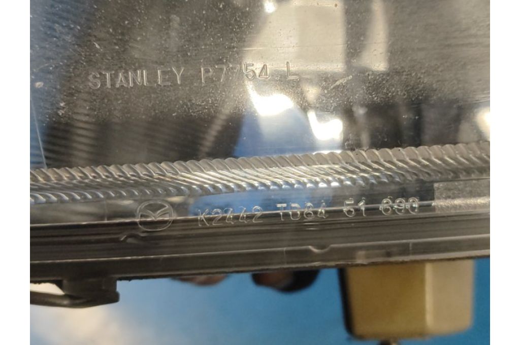 TD11-51-690A | Lampa przeciwmgielna lew. MAZDA CX-9 06-16 (359906) - Zdjęcie 9