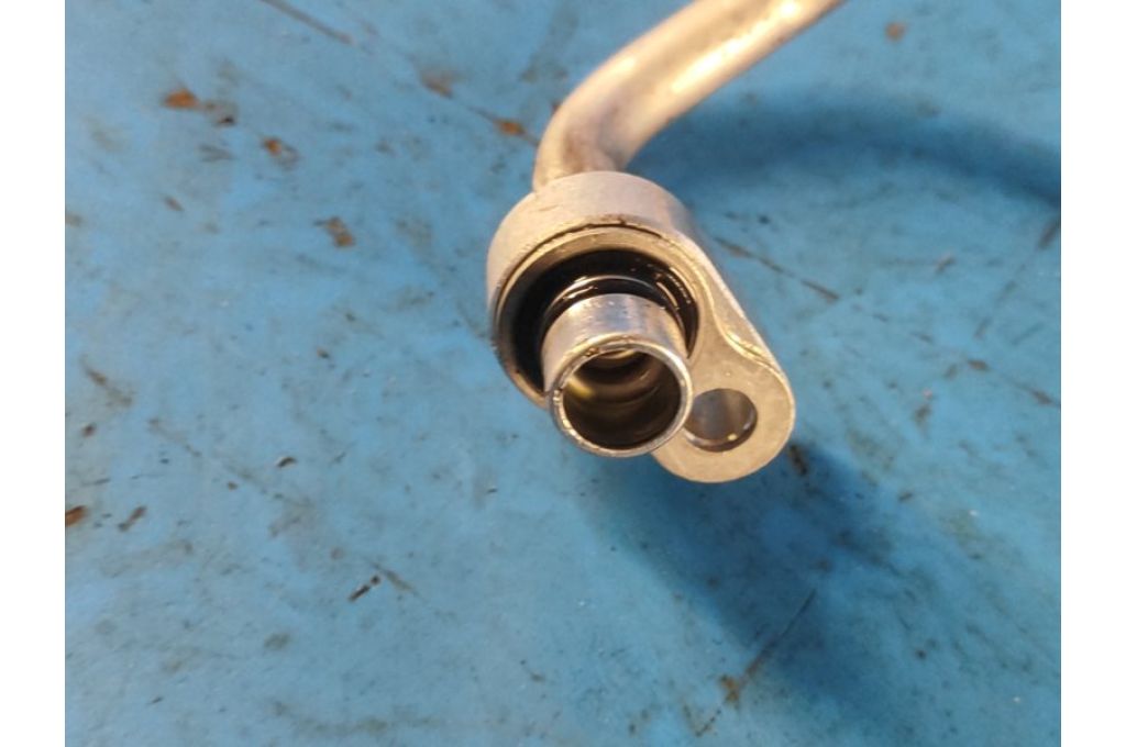 924906RA3A | Rurka klimatyzacji NISSAN X-TRAIL/ROGUE T33 20- (360061) - Zdjęcie 3