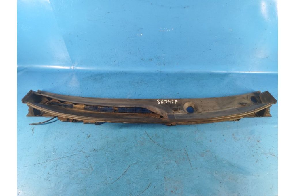 668626RR0A | Osłona pod przednią szybę NISSAN X-TRAIL/ROGUE T33 20- (360427)