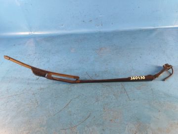Ramię przedniego wycieraczka praw. NISSAN X-TRAIL/ROGUE T33 20-