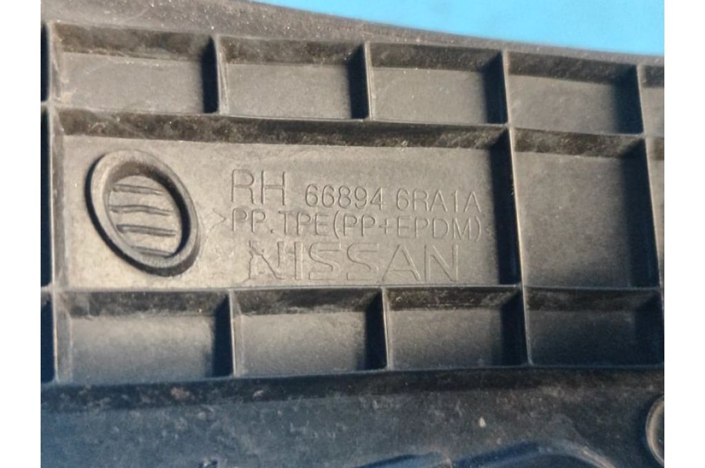 668946RA1A | Osłona pod przednią szybę praw. NISSAN X-TRAIL/ROGUE T33 20- (360438) - Zdjęcie 3