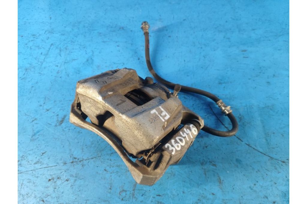 410116RR0A | Zacisk hamulcowy przed. lew. NISSAN X-TRAIL/ROGUE T33 20- (360446)