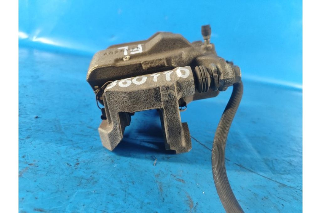 410116RR0A | Zacisk hamulcowy przed. lew. NISSAN X-TRAIL/ROGUE T33 20- (360446) - Zdjęcie 6