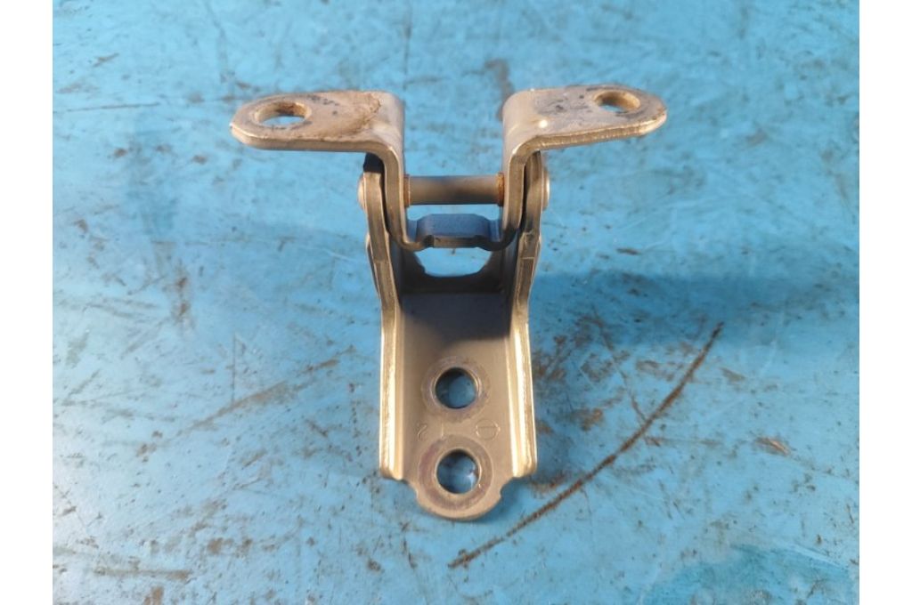 804006RA0A | Górny zawias drzwi przed. praw. NISSAN X-TRAIL/ROGUE T33 20- (360449) - Zdjęcie 3