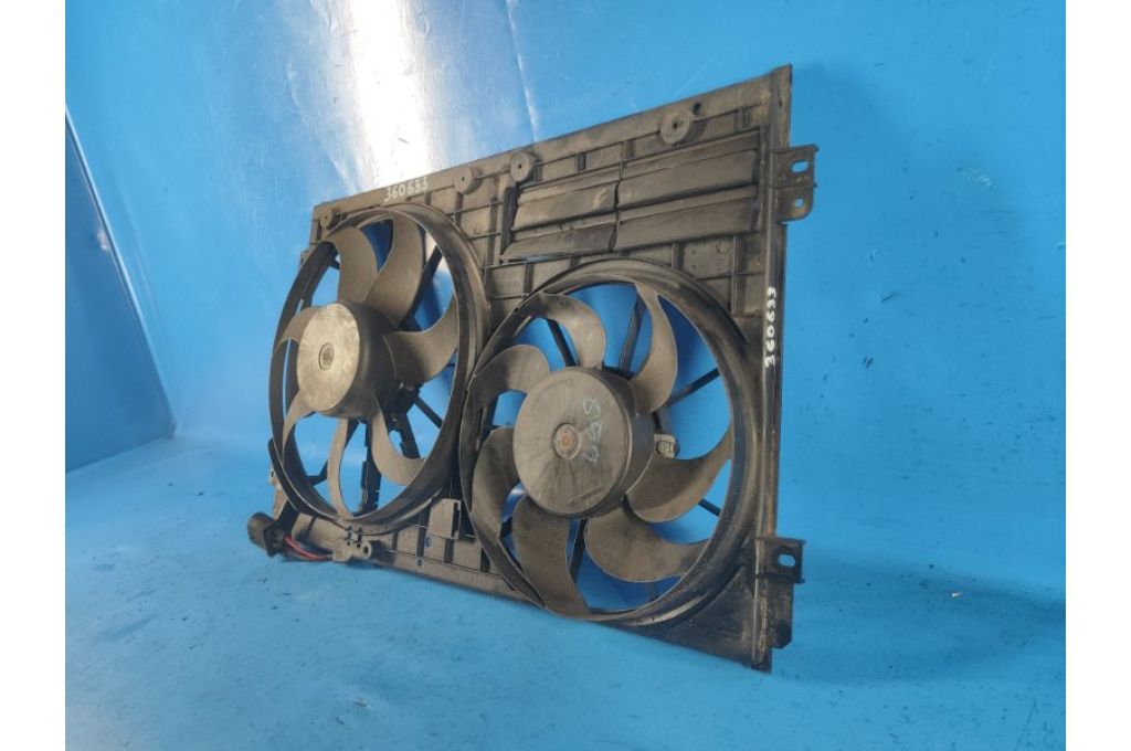 1K0121205AD | dyfuzor wentylatora chłodnicy głównej VOLKSWAGEN TIGUAN 08-17 (360633) - Zdjęcie 2