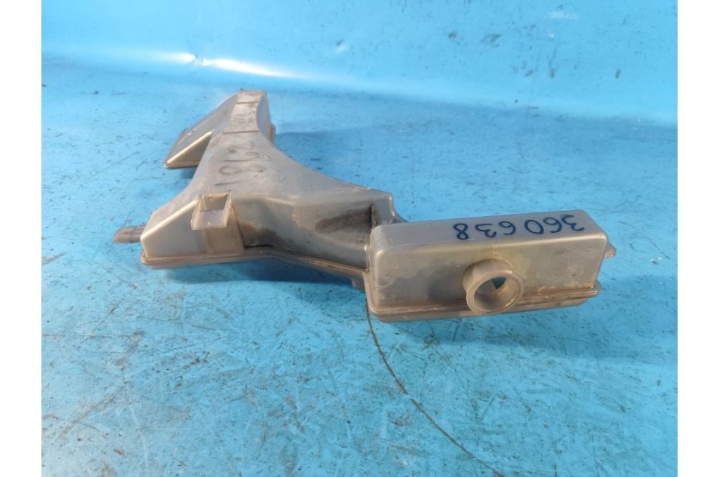 PY8W15350 | Zbiorniczek wyrównawczy MAZDA CX-9 16- (360638) - Zdjęcie 4