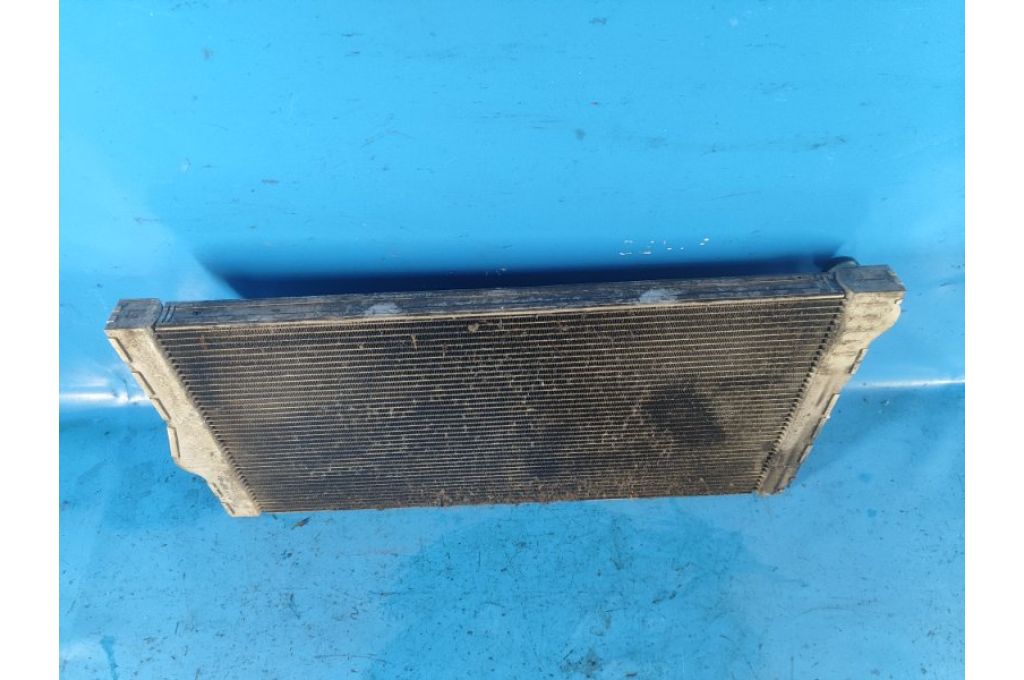 17 11 7 562 586 | Chłodnica wody BMW 5 SERIES (F10) 11-13 (360774) - Zdjęcie 5