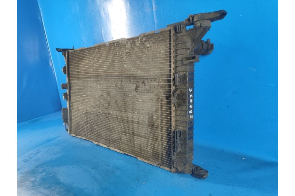 8K0121251Q | Chłodnica wody AUDI Q5 08-16 (360783) - Zdjęcie 3