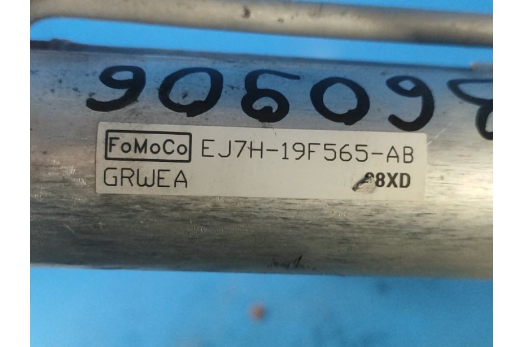 EJ7Z-19712-B | Chłodnica klimatyzacji FORD ESCAPE 12-19 (360906) - Zdjęcie 4