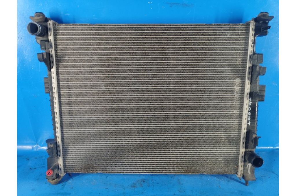 68273308AA | Chłodnica wody JEEP GRAND CHEROKEE 11-22 (360941)