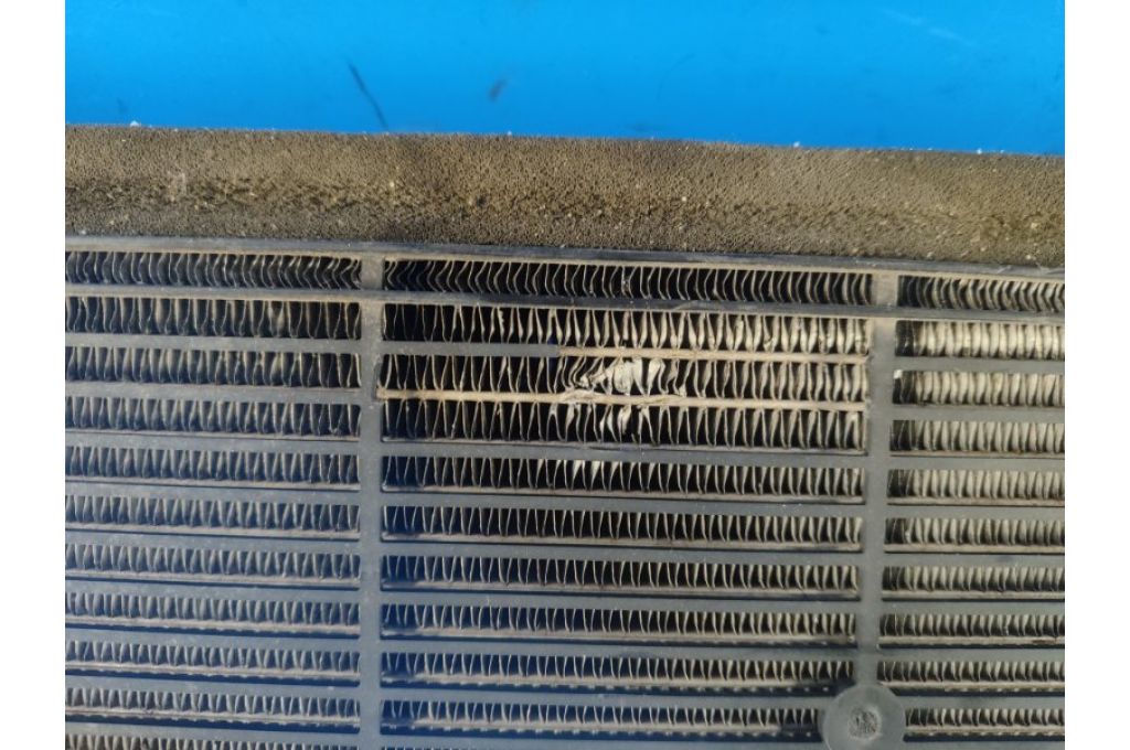 F1FZ-8005-B | Chłodnica intercoolera FORD ESCAPE 12-19 (360948) - Zdjęcie 7