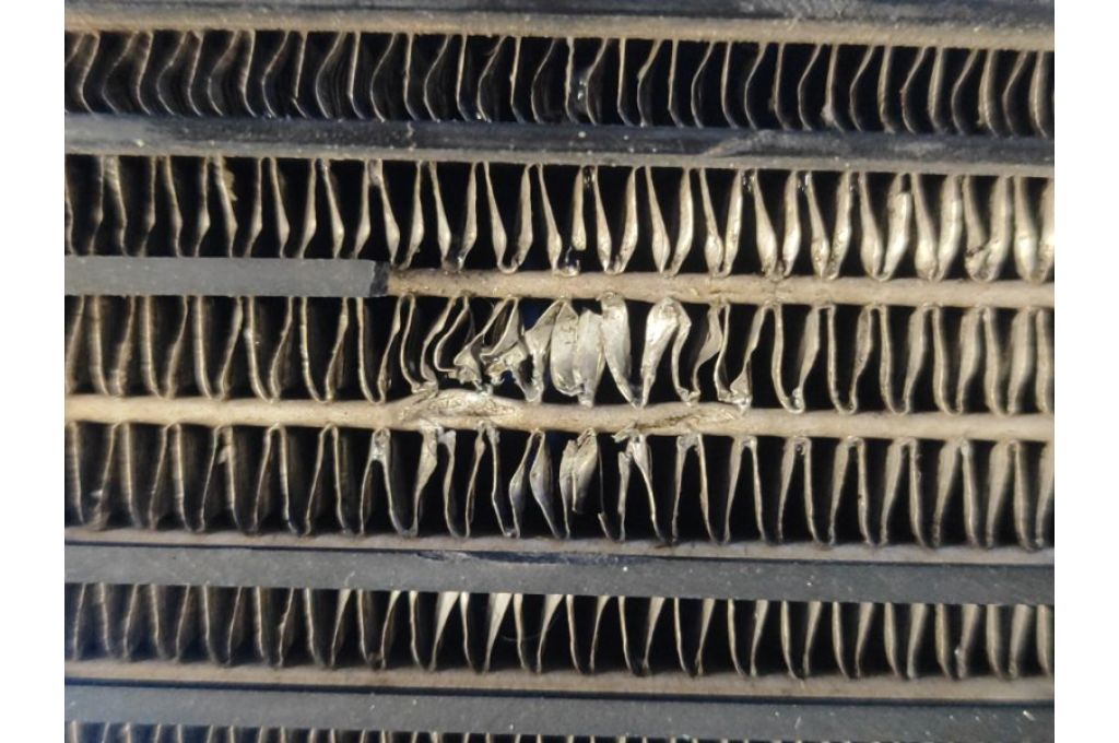 F1FZ-8005-B | Chłodnica intercoolera FORD ESCAPE 12-19 (360948) - Zdjęcie 8