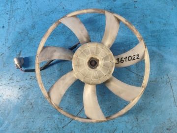 wentylator głównej chłodnicy TOYOTA SIENNA 03-10