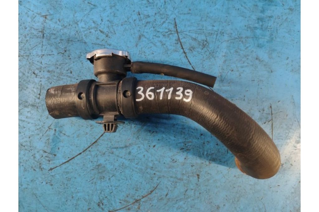 5058394AG | Szyjka chłodnicy DODGE JOURNEY 08-20 (361139)