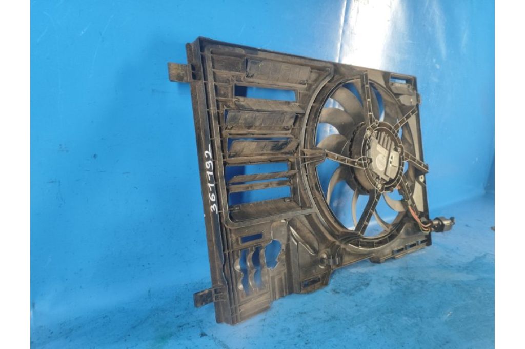 CV6Z-8C607-Q | dyfuzor wentylatora chłodnicy głównej FORD ESCAPE 12-19 (361192) - Zdjęcie 3