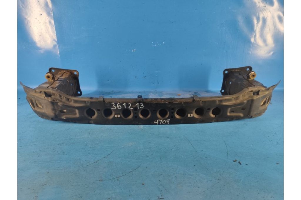 CV6Z-17757-C | Wzmacniacz przedniego zderzaka FORD ESCAPE 12-19 (361213)