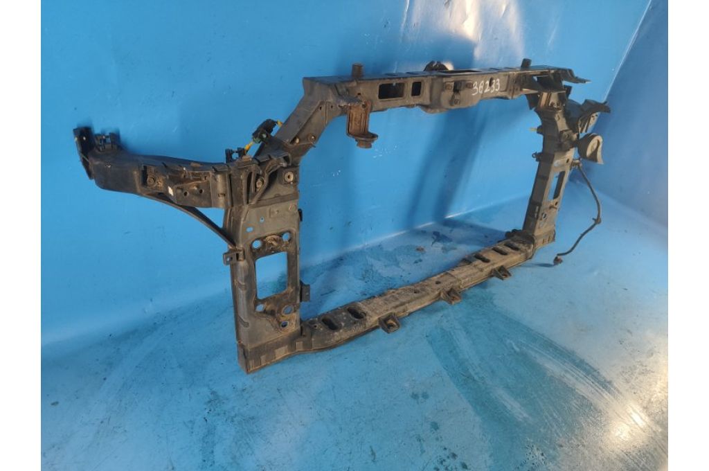 64101-B2000 | Pas przedni KIA SOUL PS 13-19 (361233) - Zdjęcie 3