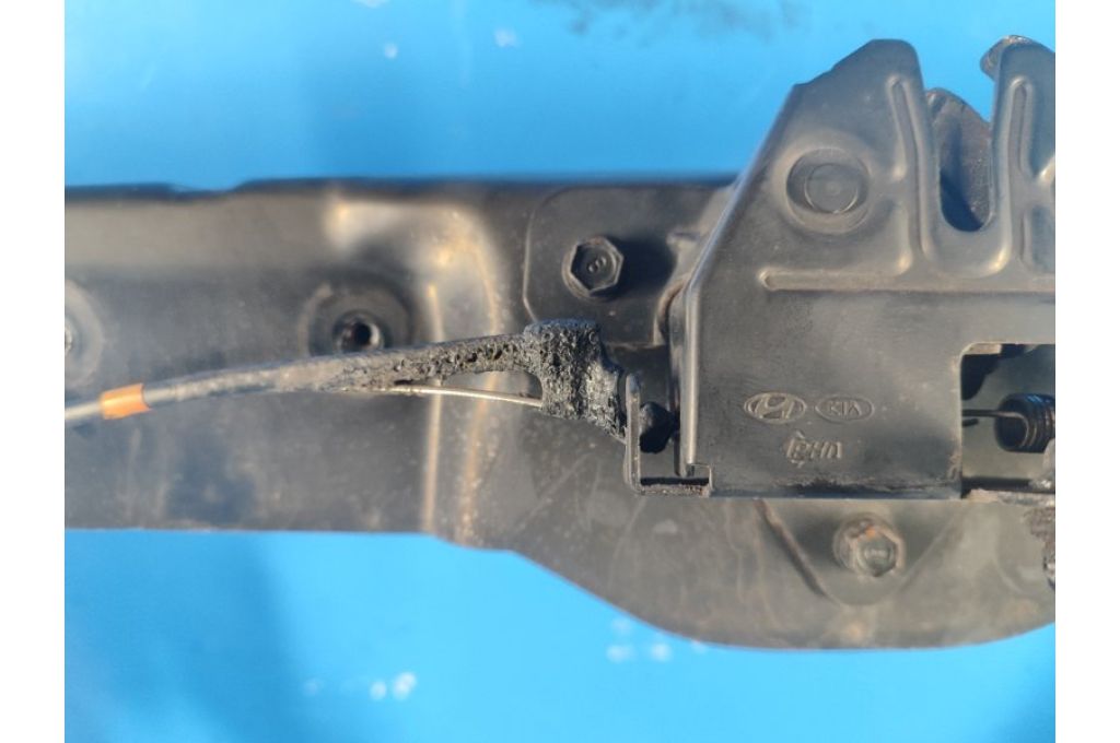 64101-B2000 | Pas przedni KIA SOUL PS 13-19 (361233) - Zdjęcie 9