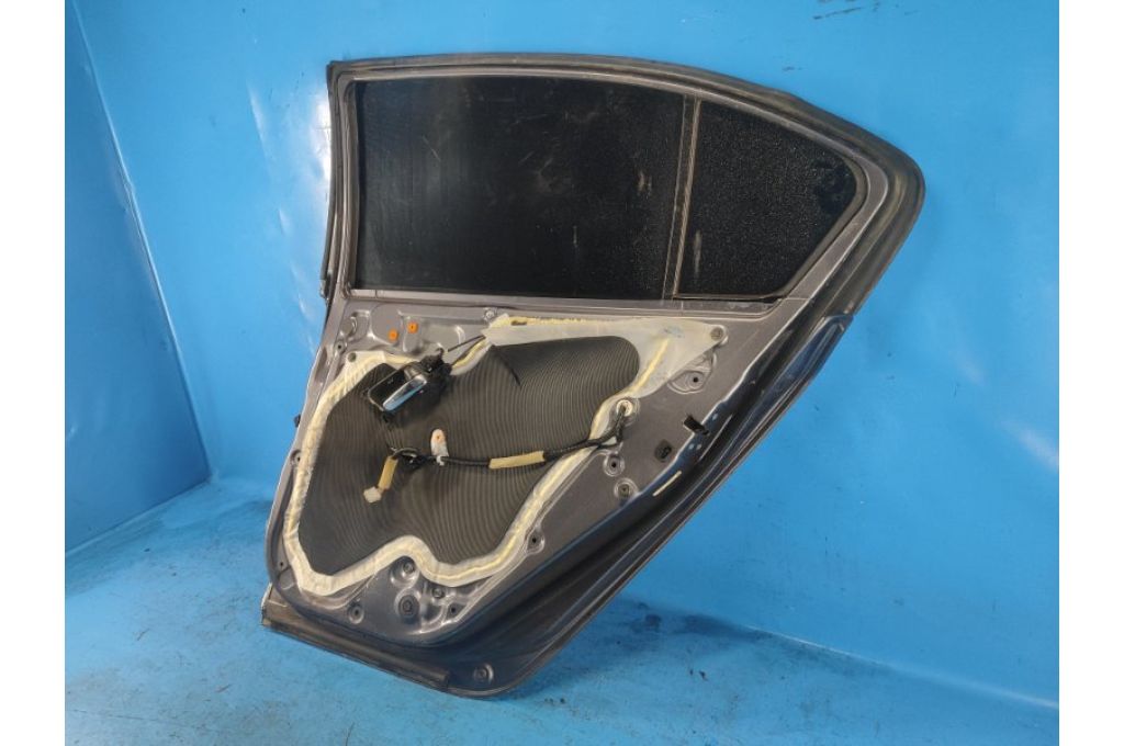 67510-T2F-A00ZZ | Drzwi tyl. praw. HONDA ACCORD CR 13-18 (361564) - Zdjęcie 10