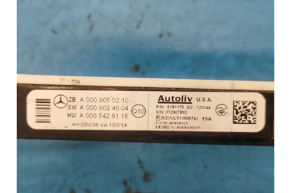 a0009050210 | Czujnik martwego pola MERCEDES GL-CLASS X166 12-16 (361780) - Zdjęcie 4