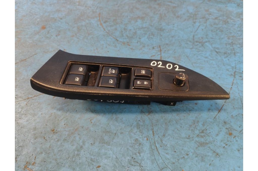 83071SG010 | Moduł sterowania podnośnikami szyby przed. lew. SUBARU FORESTER 12-19 (361809) - Zdjęcie 2