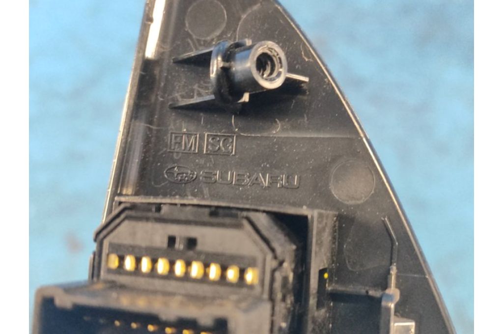 83071SG010 | Moduł sterowania podnośnikami szyby przed. lew. SUBARU FORESTER 12-19 (361809) - Zdjęcie 5