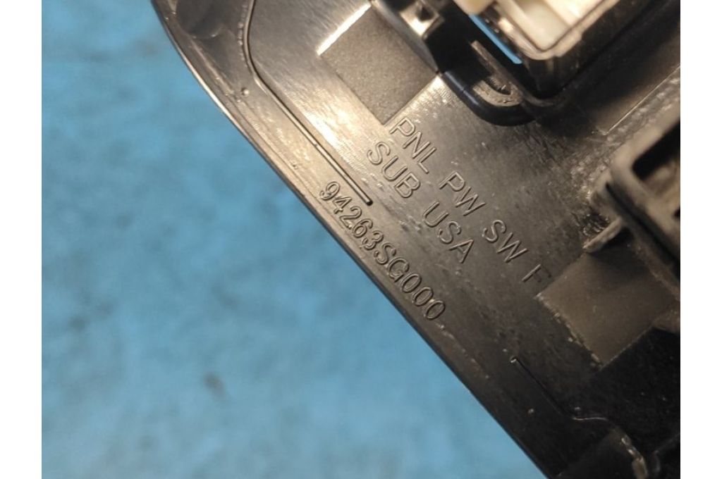 83071SG100 | przycisk podnośnika szyby przed. praw. SUBARU FORESTER 12-19 (361810) - Zdjęcie 5